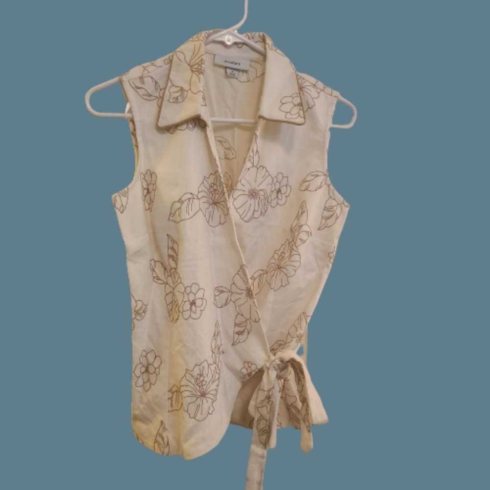 Dressbarn Wrap Around Sleeveless Top